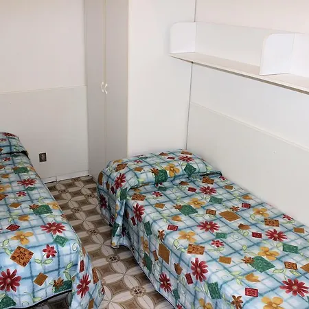 Appartamenti Giulia Grado Exterior foto